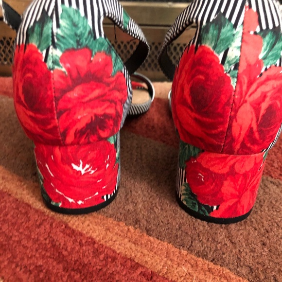 Torrid Ankle strap low Block Heels - Picture 7 of 8